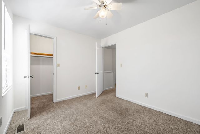 1500 W Knollwood Cir Apt C, Clarksville, TN 37043