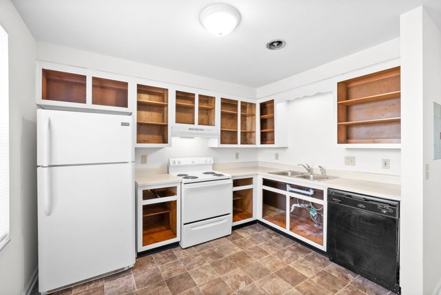 1500 W Knollwood Cir Apt C, Clarksville, TN 37043