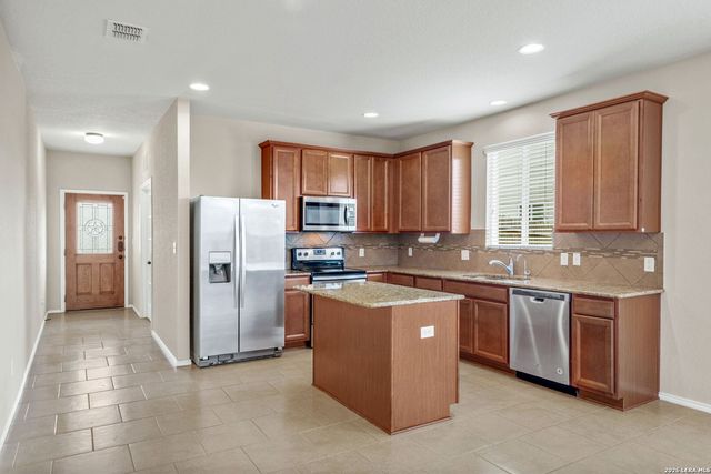 9523 Bent Tree Hollow, Converse, TX 78109