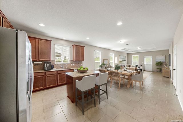 9523 Bent Tree Hollow, Converse, TX 78109