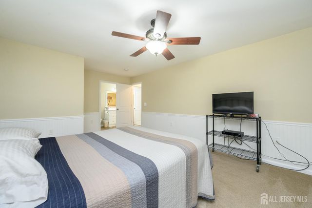804 Violet Lane, Jackson, NJ 08527