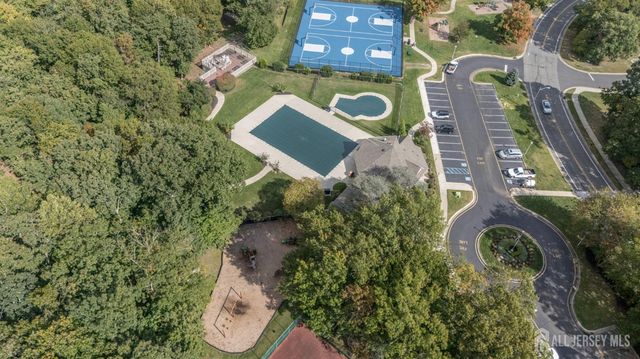 804 Violet Lane, Jackson, NJ 08527