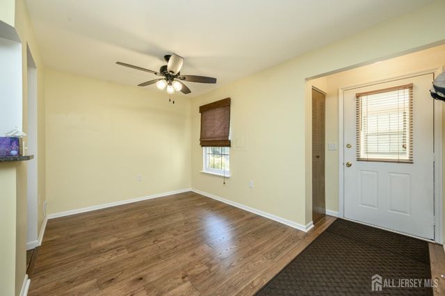 804 Violet Lane, Jackson, NJ 08527