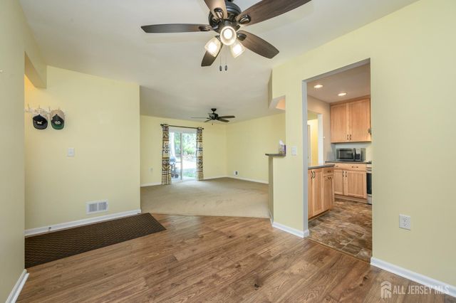 804 Violet Lane, Jackson, NJ 08527