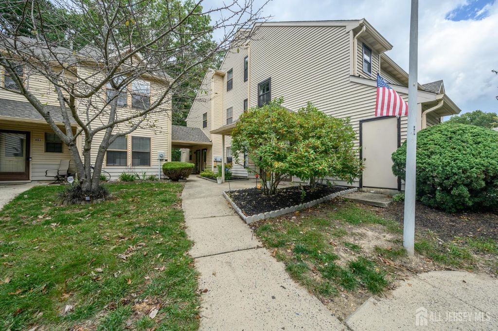 804 Violet Lane, Jackson, NJ 08527
