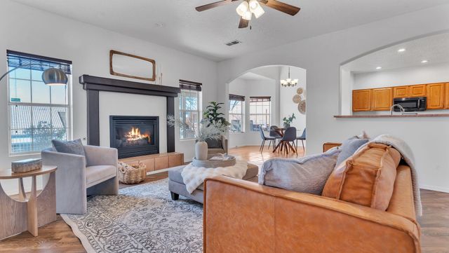 10909 Cascada Azul Place NW, Albuquerque, NM 87114