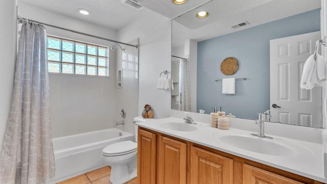 10909 Cascada Azul Place NW, Albuquerque, NM 87114