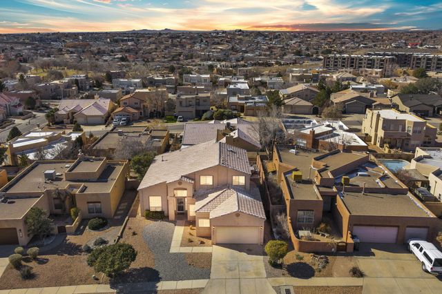 10909 Cascada Azul Place NW, Albuquerque, NM 87114