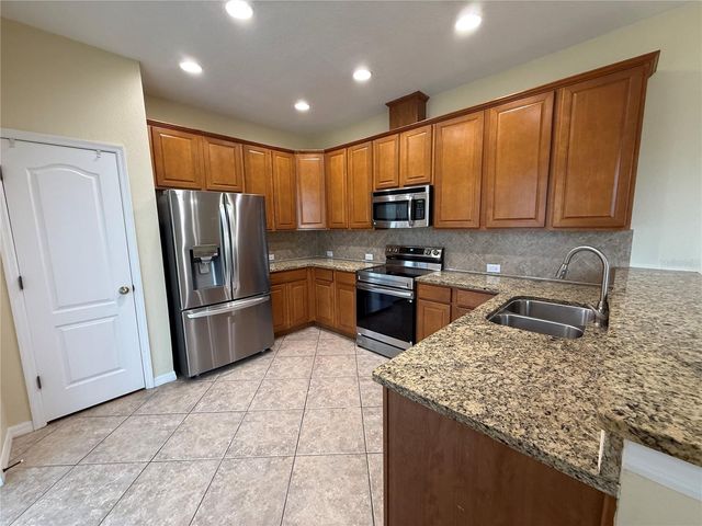 2076 LEATHER FERN DRIVE, Ocoee, FL 34761