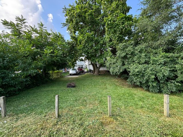 1337 E 21st Avenue, Columbus, OH 43211
