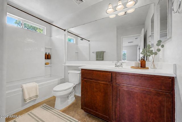 4215 E MILKY Way, Gilbert, AZ 85295