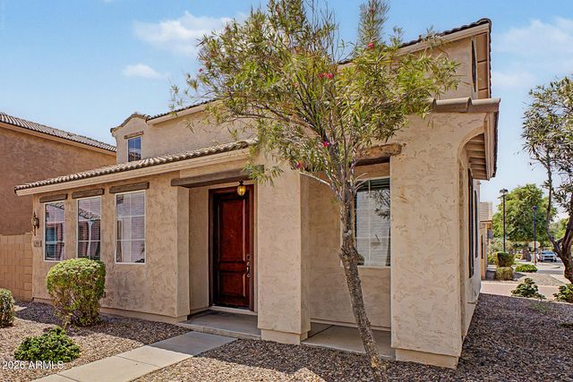 4215 E MILKY Way, Gilbert, AZ 85295
