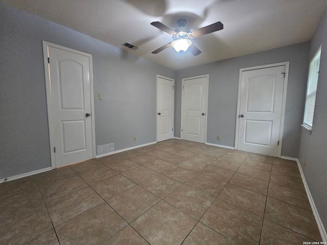 4755 CASA ORO ST, San Antonio, TX 78233