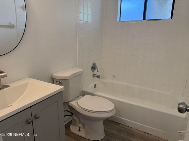 5243 WESTCHASE Court 4, Jacksonville, FL 32210