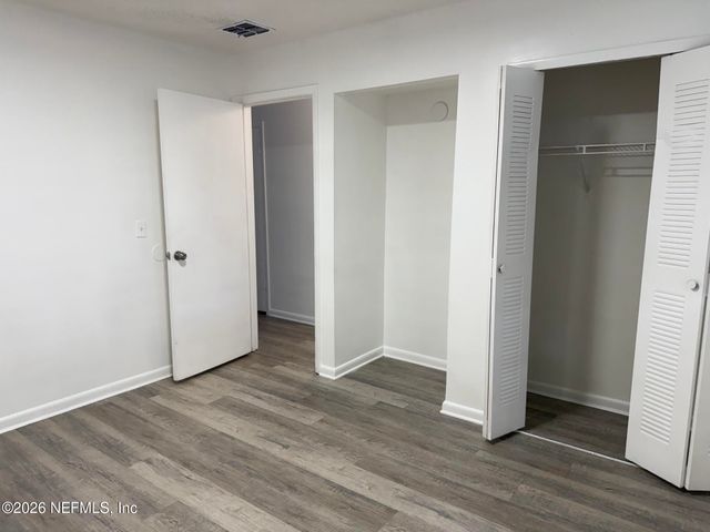 5243 WESTCHASE Court 4, Jacksonville, FL 32210