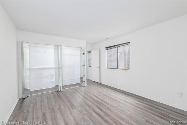 6600 Ridgefield Circle, West Bloomfield, MI 48322