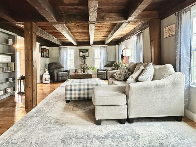 193 New Hebron Road, Plymouth, NH 03264