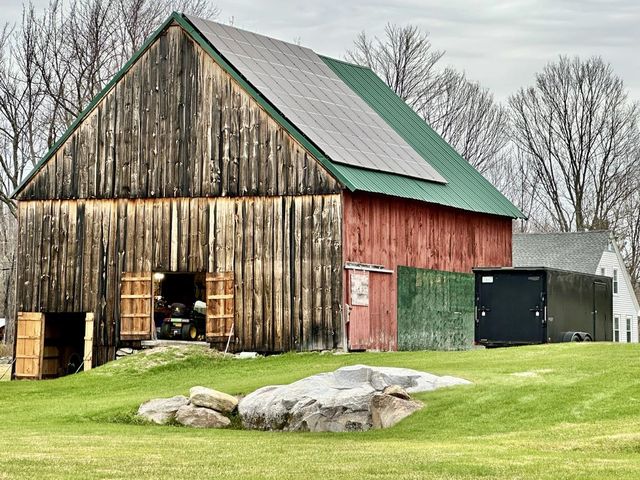 193 New Hebron Road, Plymouth, NH 03264