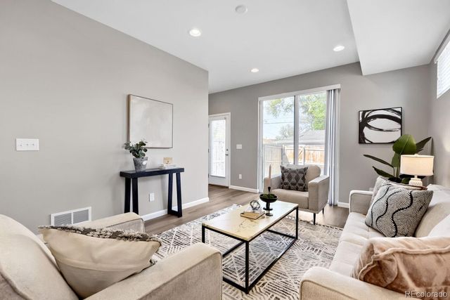 3007 S Cherokee Street, Englewood, CO 80110