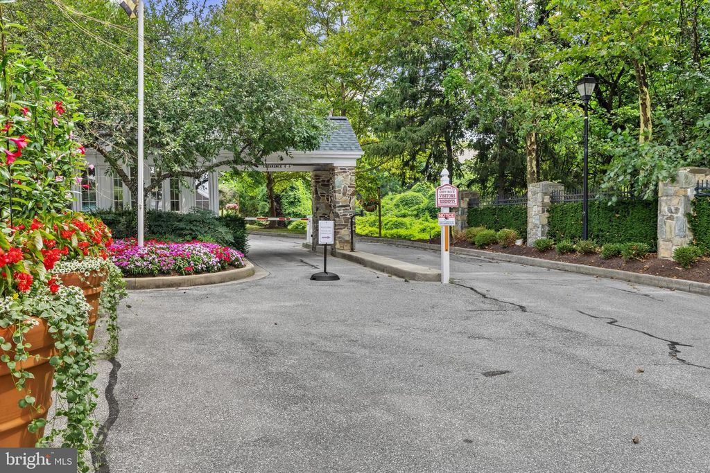 9203 HOWARD SQUARE DR #9203, Pikesville, MD 21208