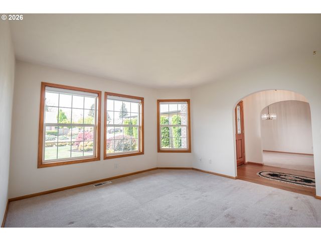 4347 WENDOVER St, Eugene, OR 97404