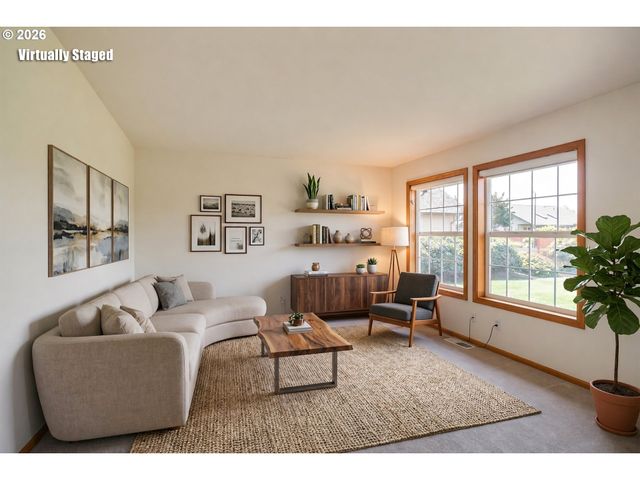 4347 WENDOVER St, Eugene, OR 97404