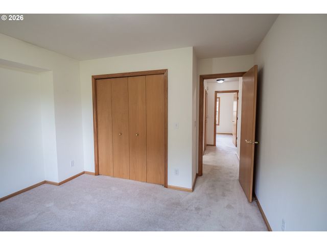 4347 WENDOVER St, Eugene, OR 97404