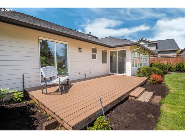 4347 WENDOVER St, Eugene, OR 97404