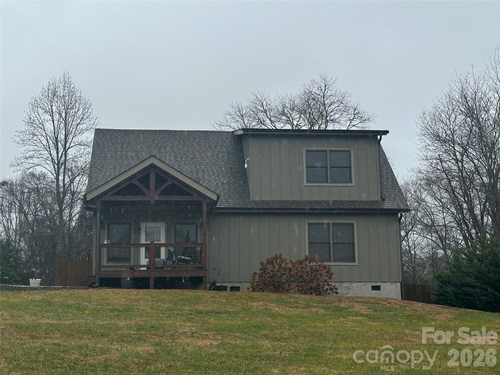 88 Gadsden Ridge, Bryson City, NC 28713