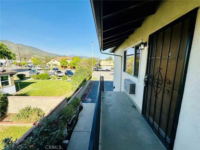 933 N Alameda Avenue 4, Azusa, CA 91702