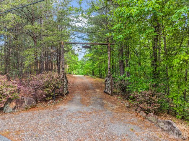 174 Rock Ridge, Lake Lure, NC 28746