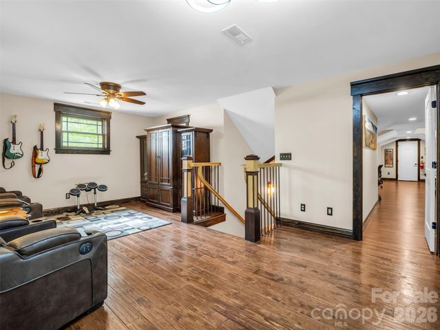 174 Rock Ridge, Lake Lure, NC 28746