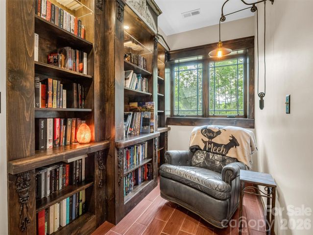 174 Rock Ridge, Lake Lure, NC 28746