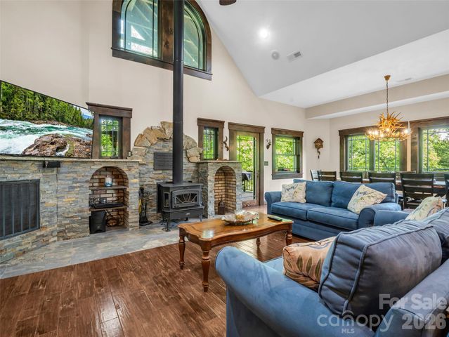 174 Rock Ridge, Lake Lure, NC 28746