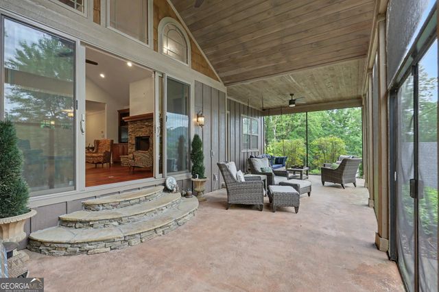 1680 Stonecrest Cir, Hiawassee, GA 30546