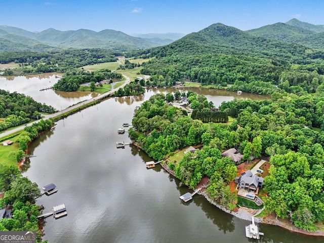 1680 Stonecrest Cir, Hiawassee, GA 30546