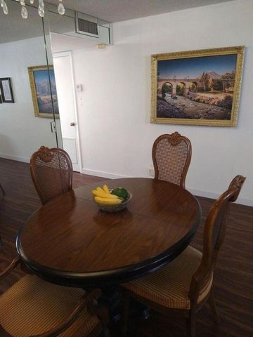10303 Sunrise Lakes Boulevard 205, Sunrise, FL 33322