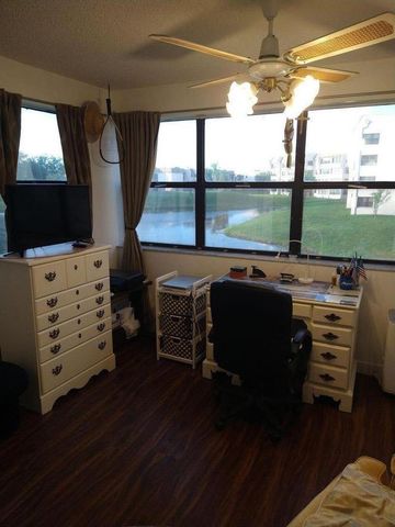 10303 Sunrise Lakes Boulevard 205, Sunrise, FL 33322