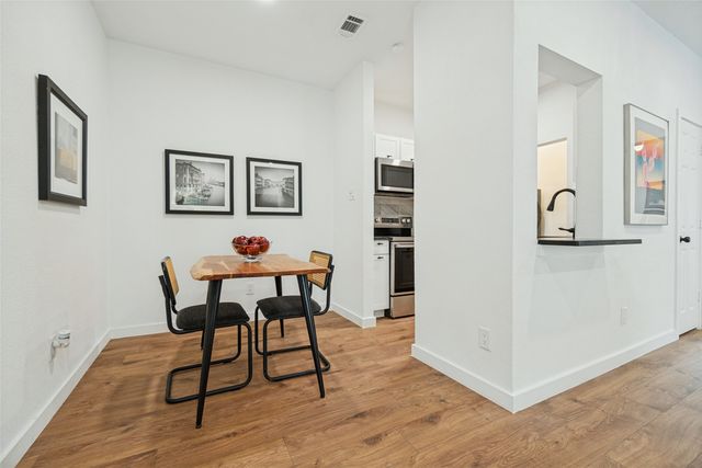5620 Live Oak Street 106, Dallas, TX 75206