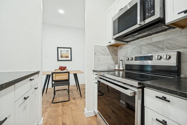 5620 Live Oak Street 106, Dallas, TX 75206