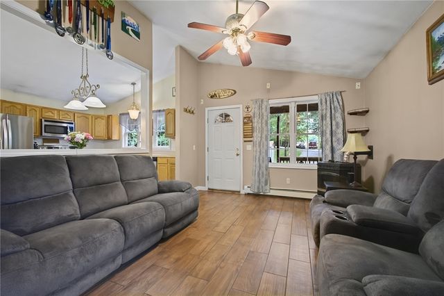 163 Lake Washington Drive, Glocester, RI 02814