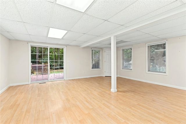 163 Lake Washington Drive, Glocester, RI 02814