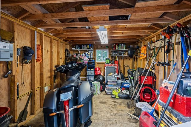 163 Lake Washington Drive, Glocester, RI 02814