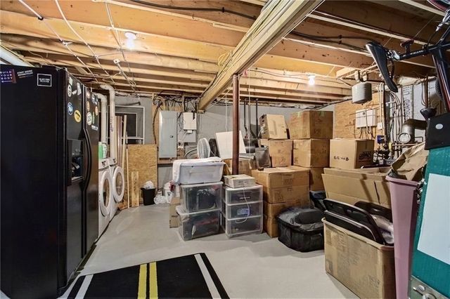 163 Lake Washington Drive, Glocester, RI 02814