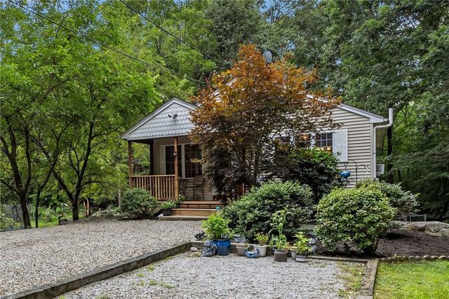163 Lake Washington Drive, Glocester, RI 02814