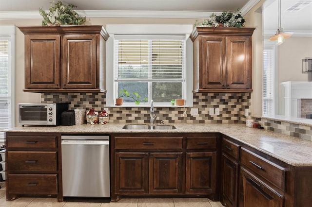 5270 Buffalo Hill Run, Guthrie, OK 73044