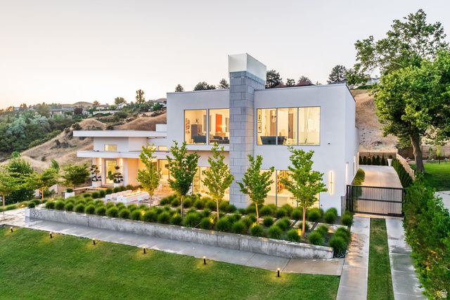 405 N VIRGINIA ST, Salt Lake City, UT 84103