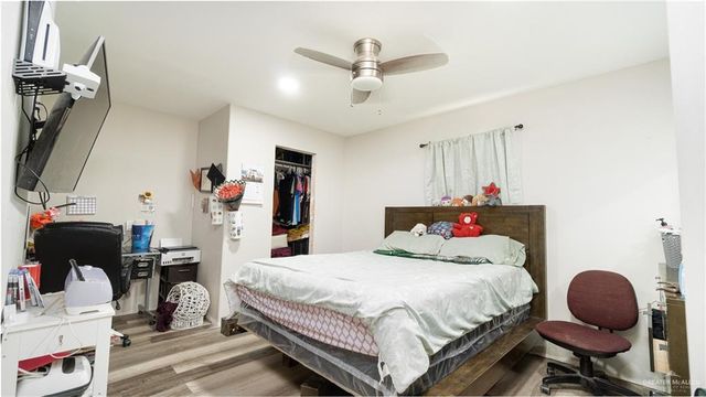 211 Felicidad Avenue, Donna, TX 78537