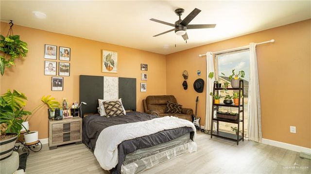 211 Felicidad Avenue, Donna, TX 78537