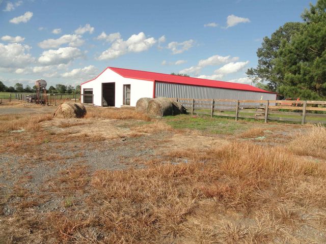 18 Hwy 124, Damascus, AR 72039